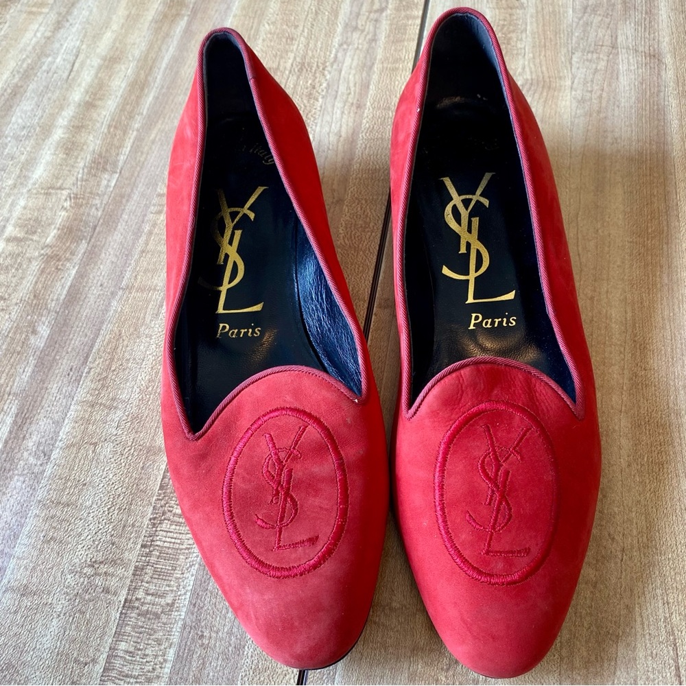 Saint Laurent Red Suede Flats - Picture 2 of 16